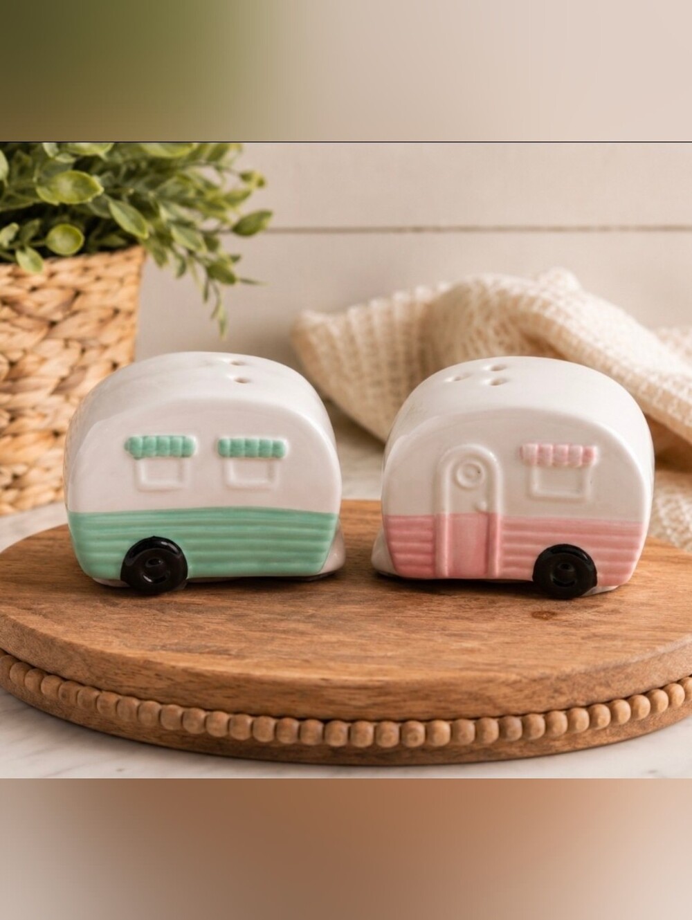 Vintage Camper Salt and Pepper Shakers